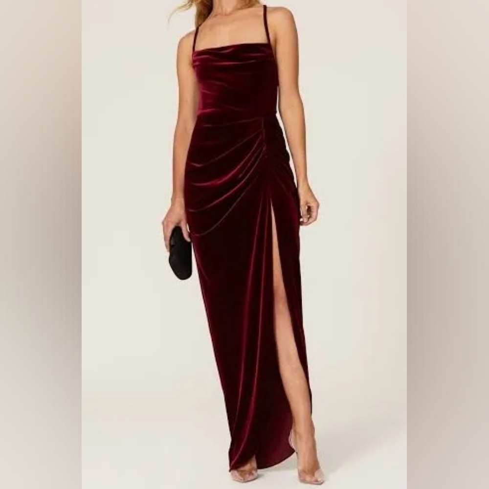 Amanda Uprichard Jasalina Burgundy Velvet Floor Length Gown Dress M